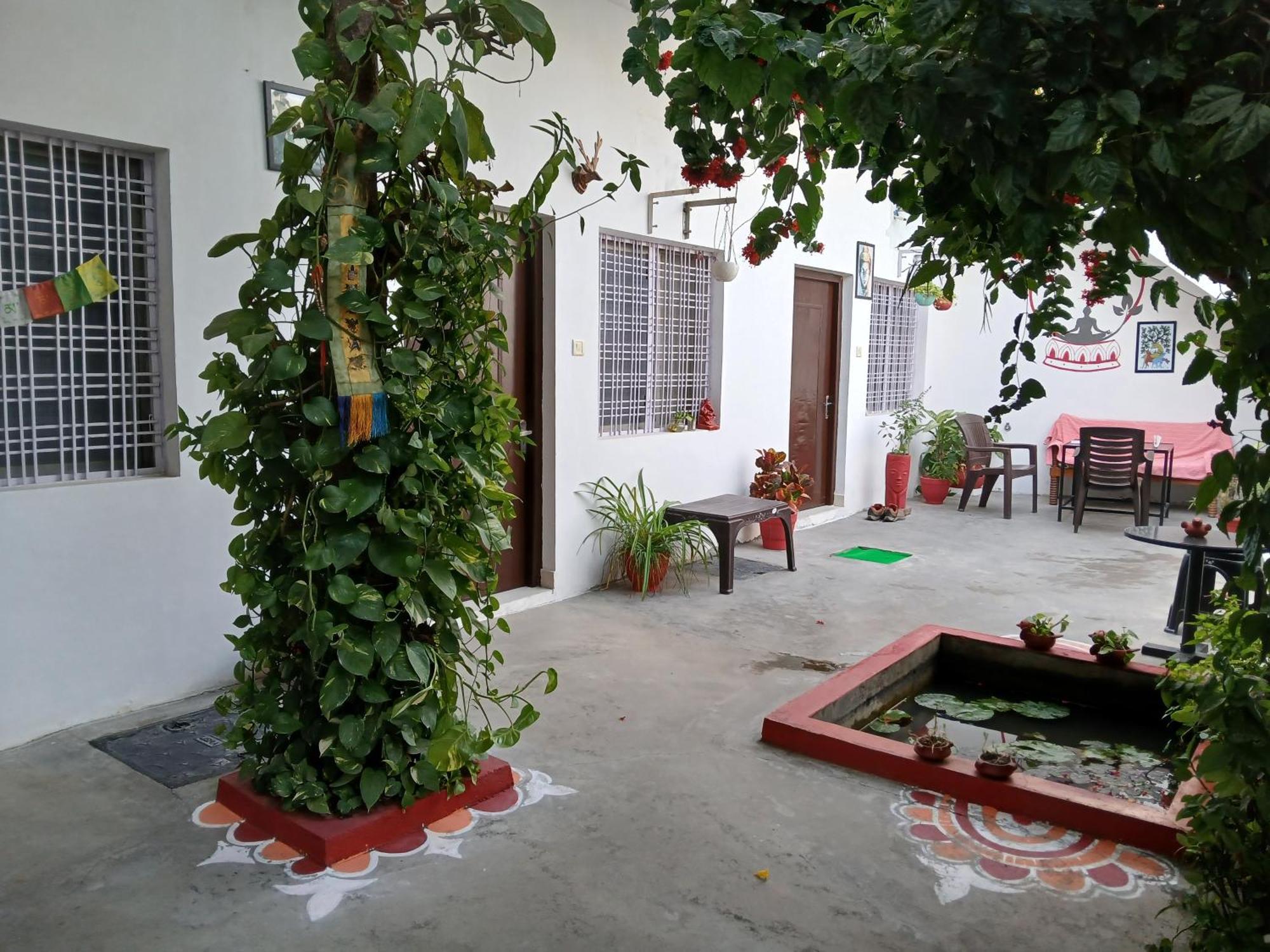 The Highvill Home Stay Khajurāho Exterior photo